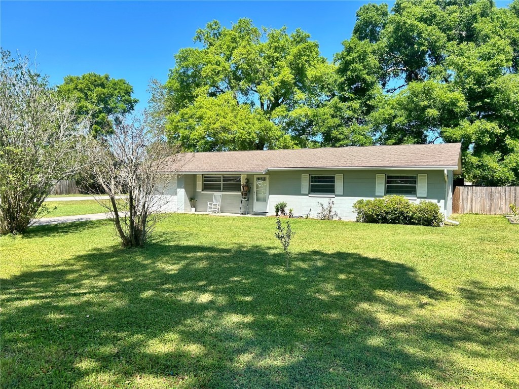 901 NE 42nd Street Ocala FL 34479 OM673714 image1