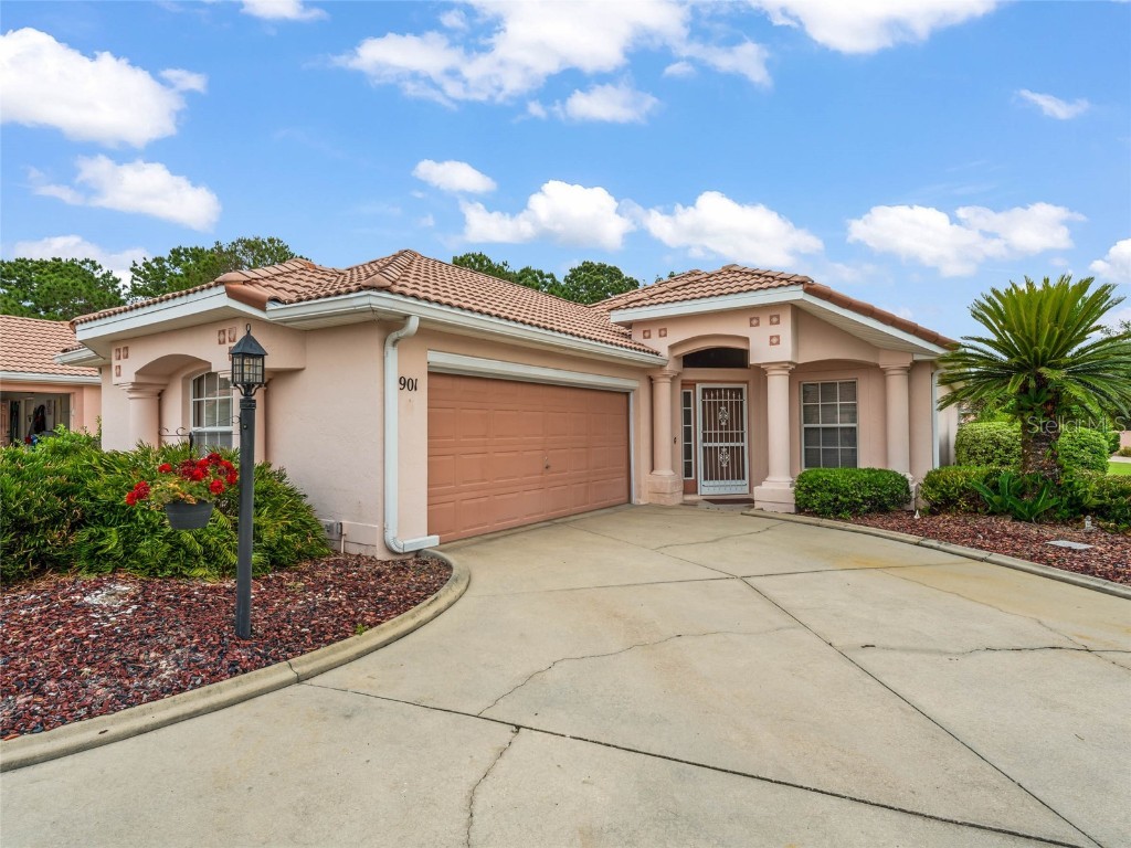 901 San Benito Lane The Villages FL 32159 OM705816 image1