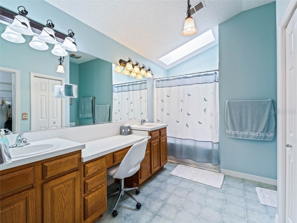 901 San Benito Lane The Villages FL 32159 OM705816 image16