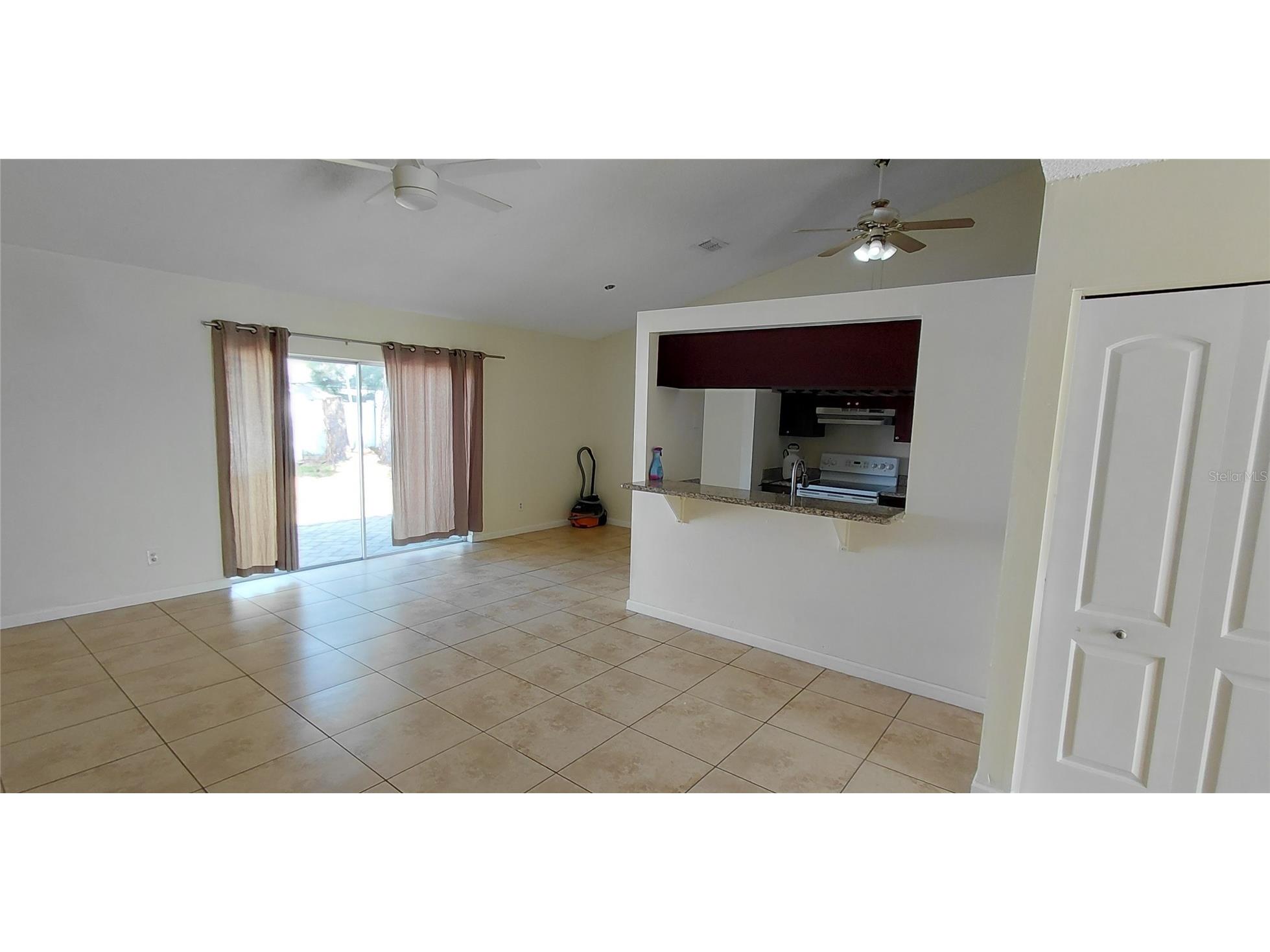 9010 Dacena Villa Place Tampa FL 33635 TB8504516 image5