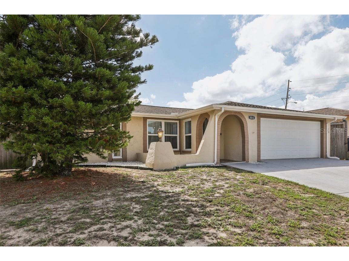 9010 Rainbow Lane, Port Richey, FL, 34668 MLS T3535709 Edina Realty