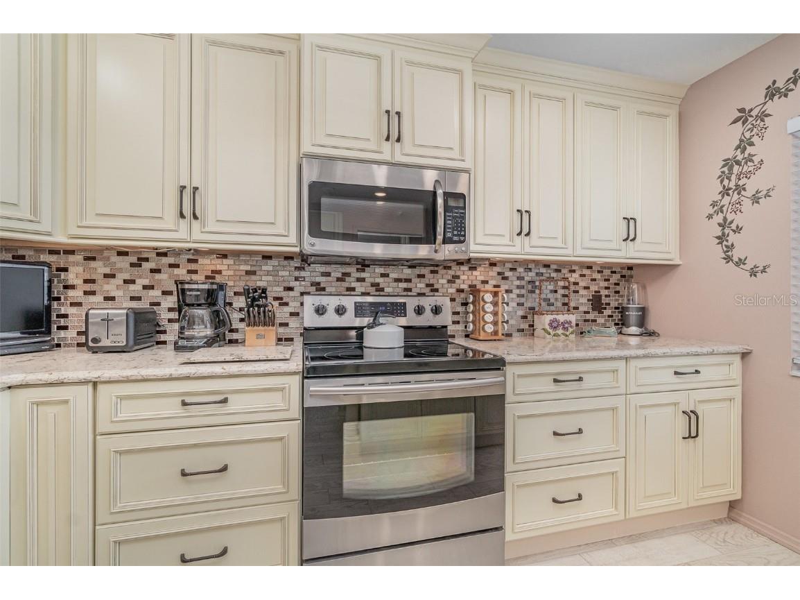 9011 Midnight Pass Road #329 Sarasota FL 34242 C7499000 image10