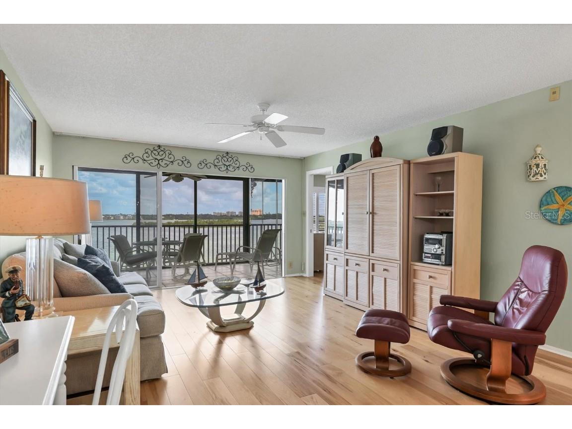 9011 Midnight Pass Road #426 Sarasota FL 34242 A4668084 image11