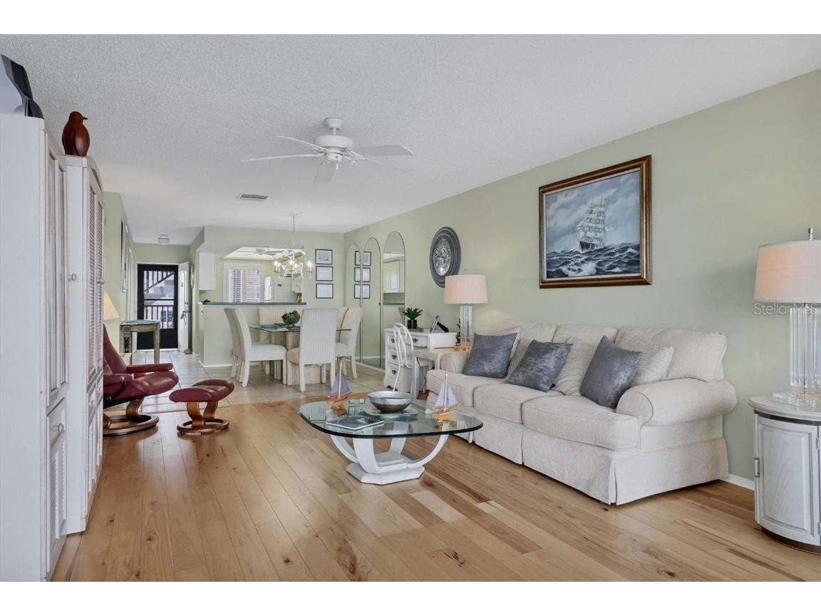 9011 Midnight Pass Road #426 Sarasota FL 34242 A4668084 image13