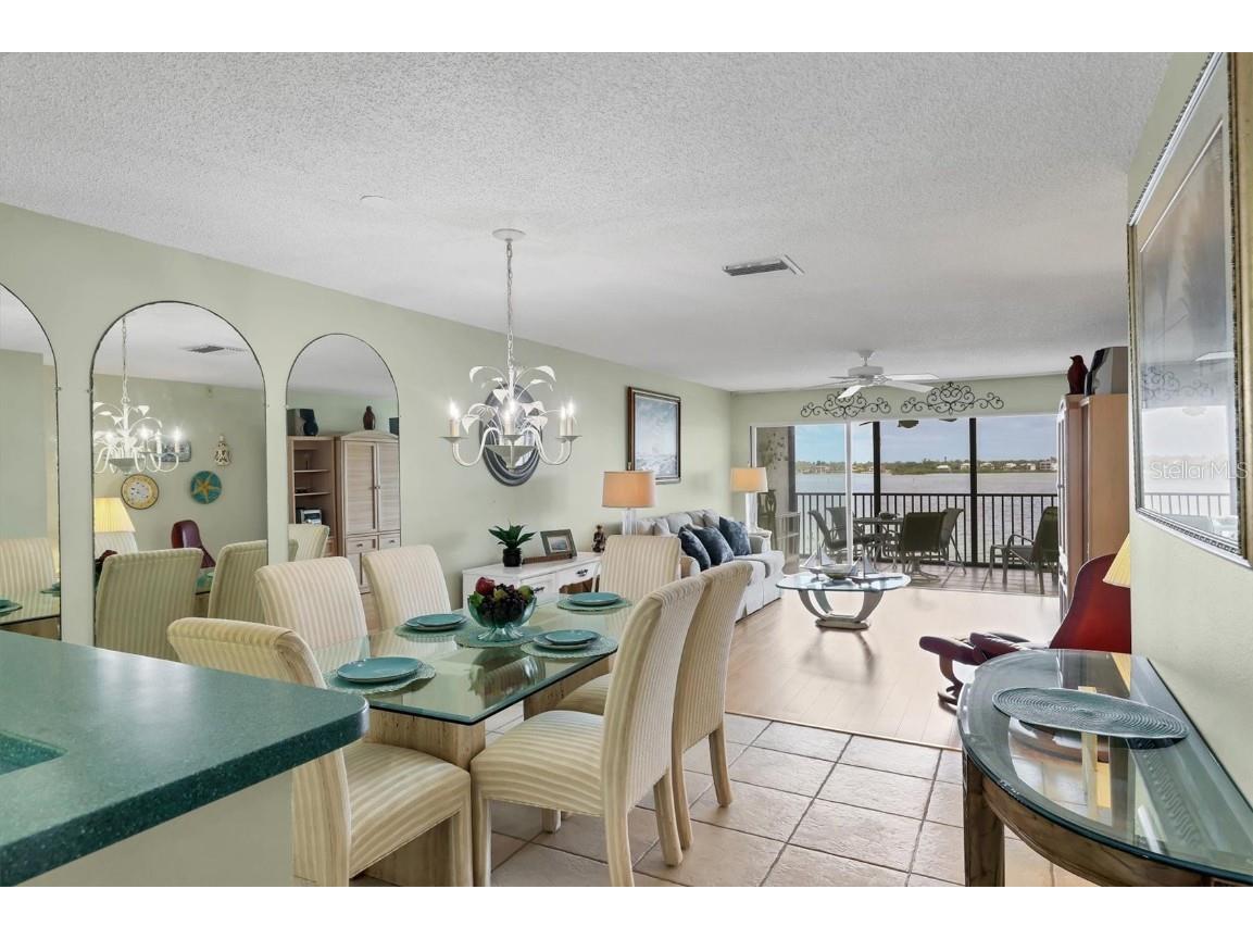 9011 Midnight Pass Road #426 Sarasota FL 34242 A4668084 image19