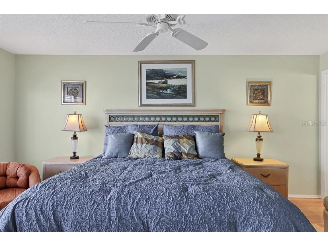 9011 Midnight Pass Road #426 Sarasota FL 34242 A4668084 image22