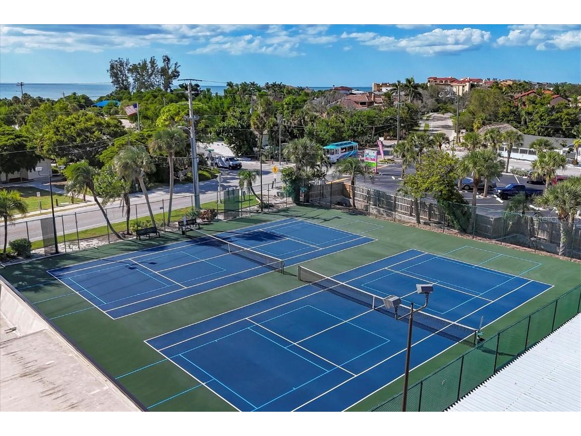 9011 Midnight Pass Road #426 Sarasota FL 34242 A4668084 image49