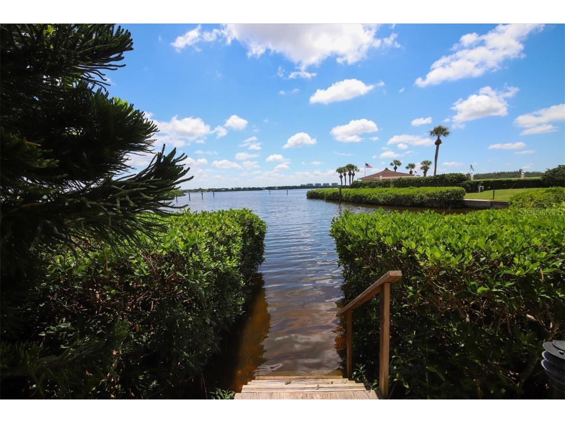 9011 Midnight Pass Road #426 Sarasota FL 34242 A4668084 image53