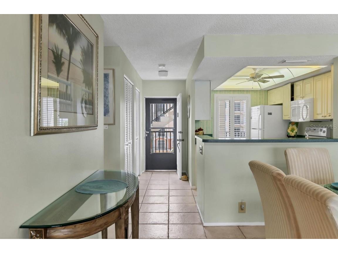 9011 Midnight Pass Road #426 Sarasota FL 34242 A4668084 image9