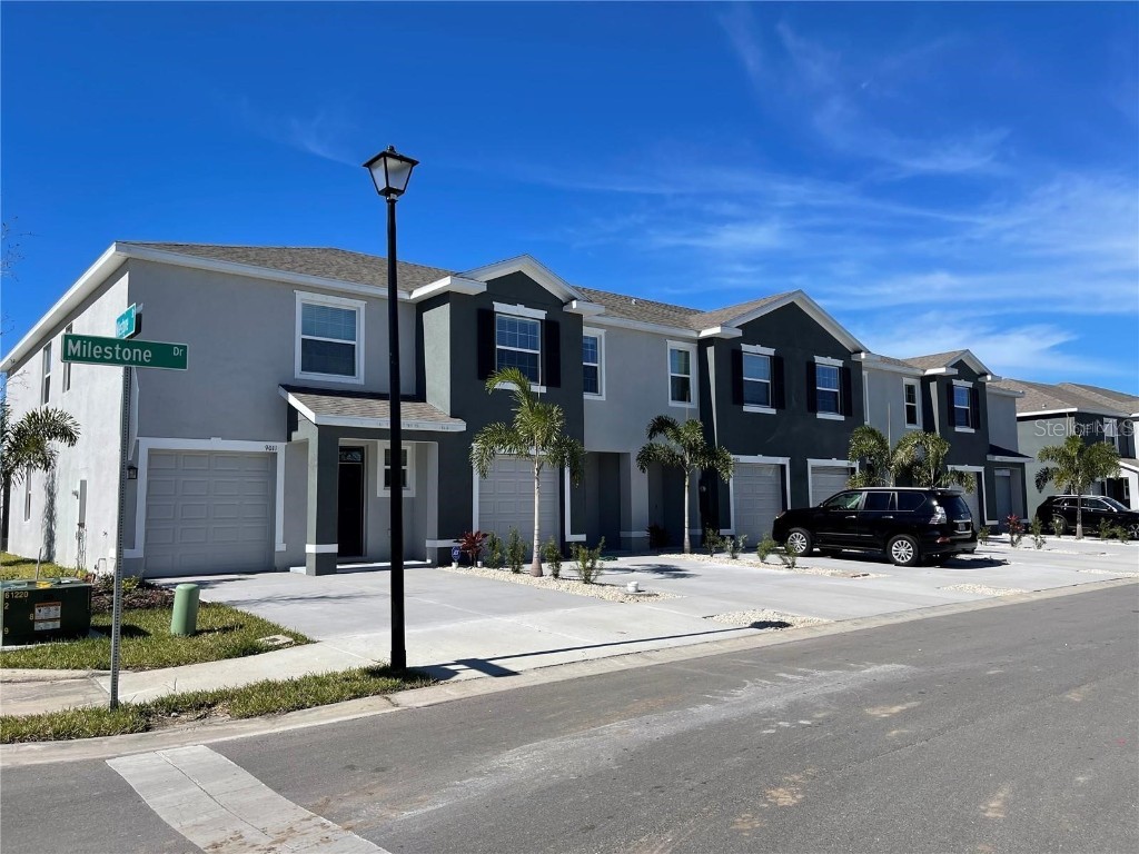 9011 Milestone Drive Sarasota FL 34238 A4672576 image1