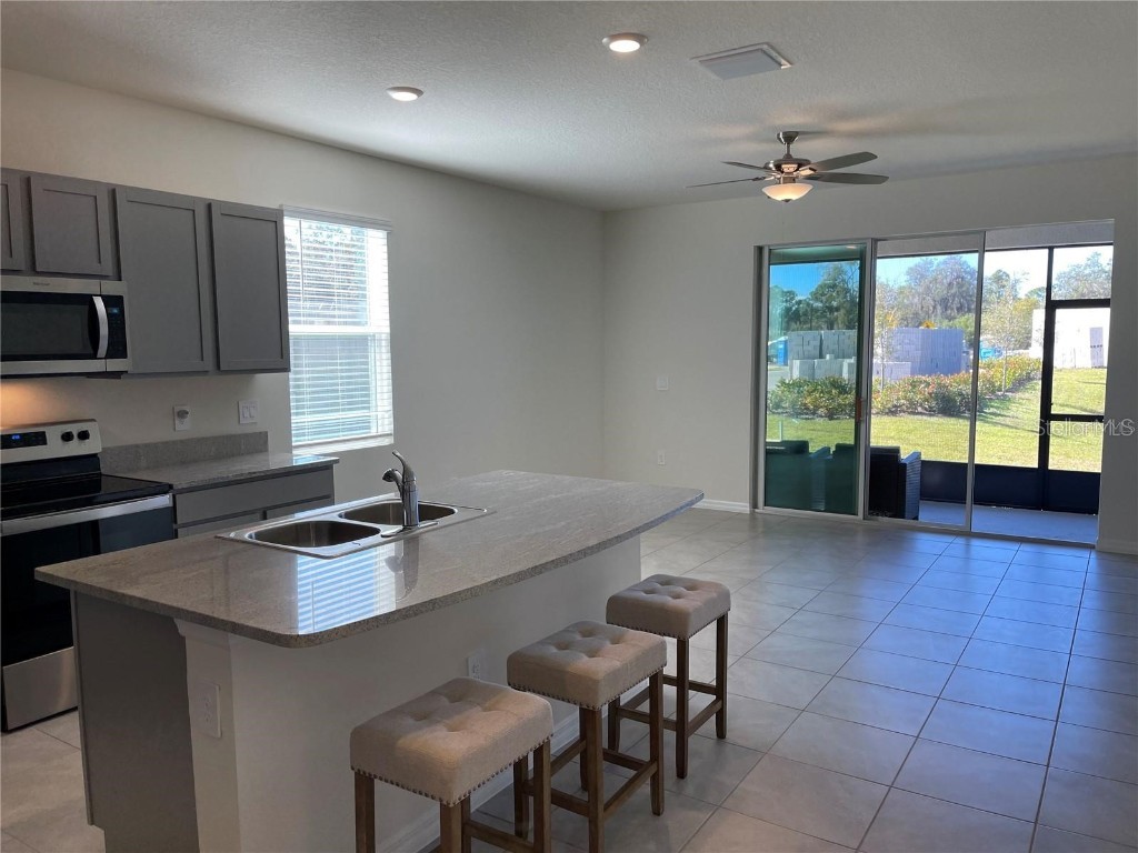 9011 Milestone Drive Sarasota FL 34238 A4672576 image10