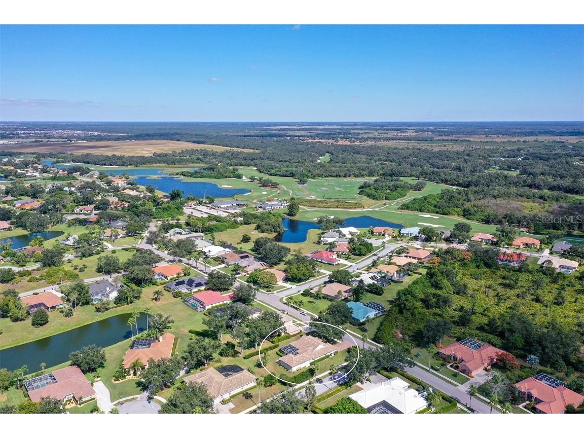 9011 Misty Creek Drive Sarasota FL 34241 A4669718 image10