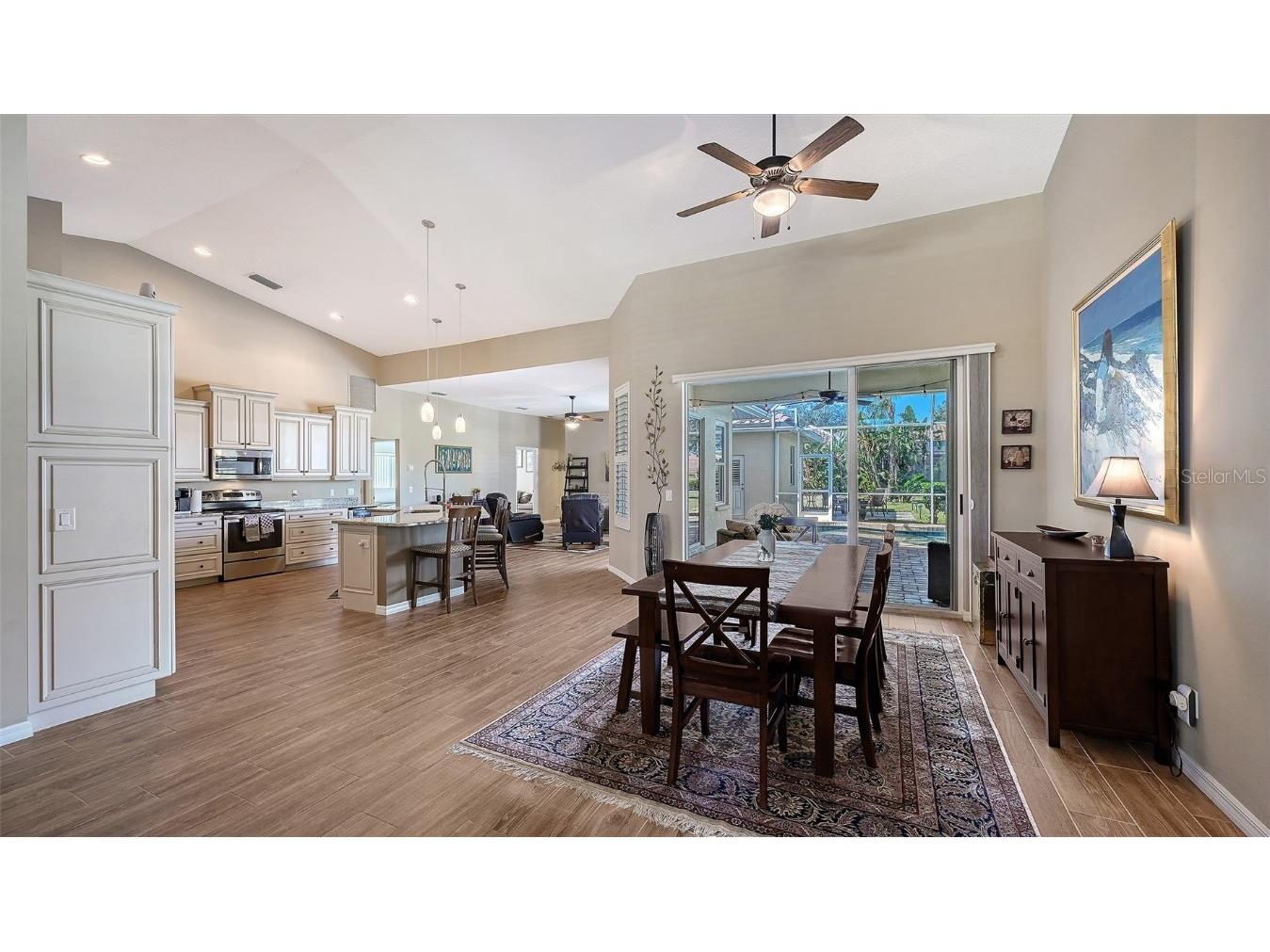 9011 Misty Creek Drive Sarasota FL 34241 A4669718 image3