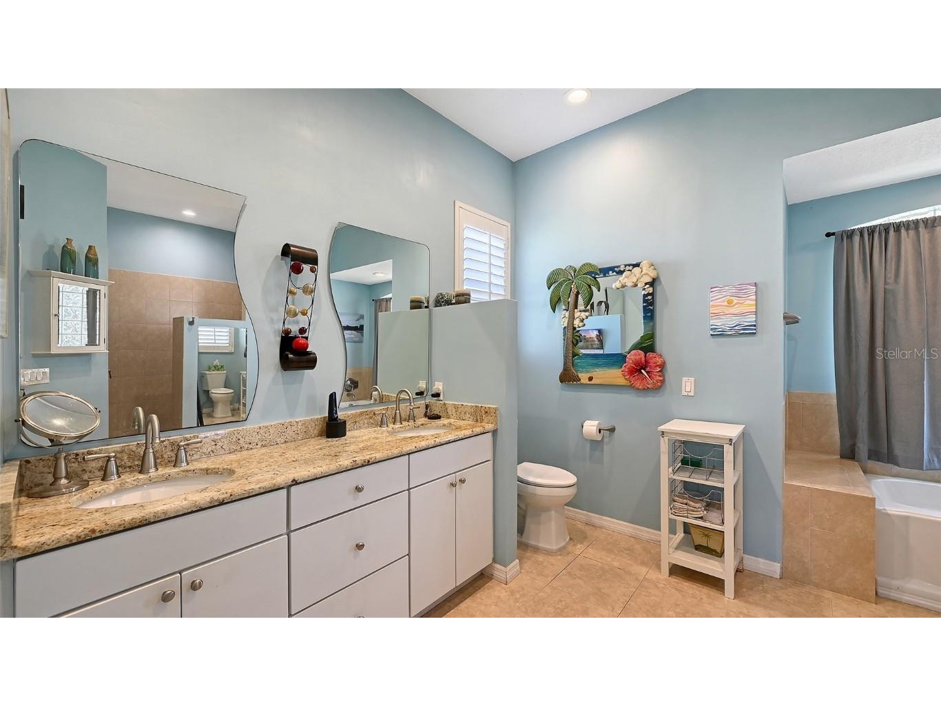 9011 Misty Creek Drive Sarasota FL 34241 A4669718 image39