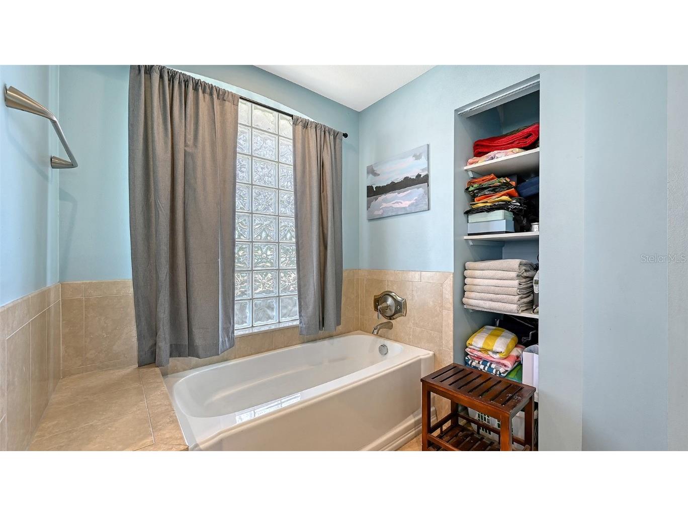 9011 Misty Creek Drive Sarasota FL 34241 A4669718 image41