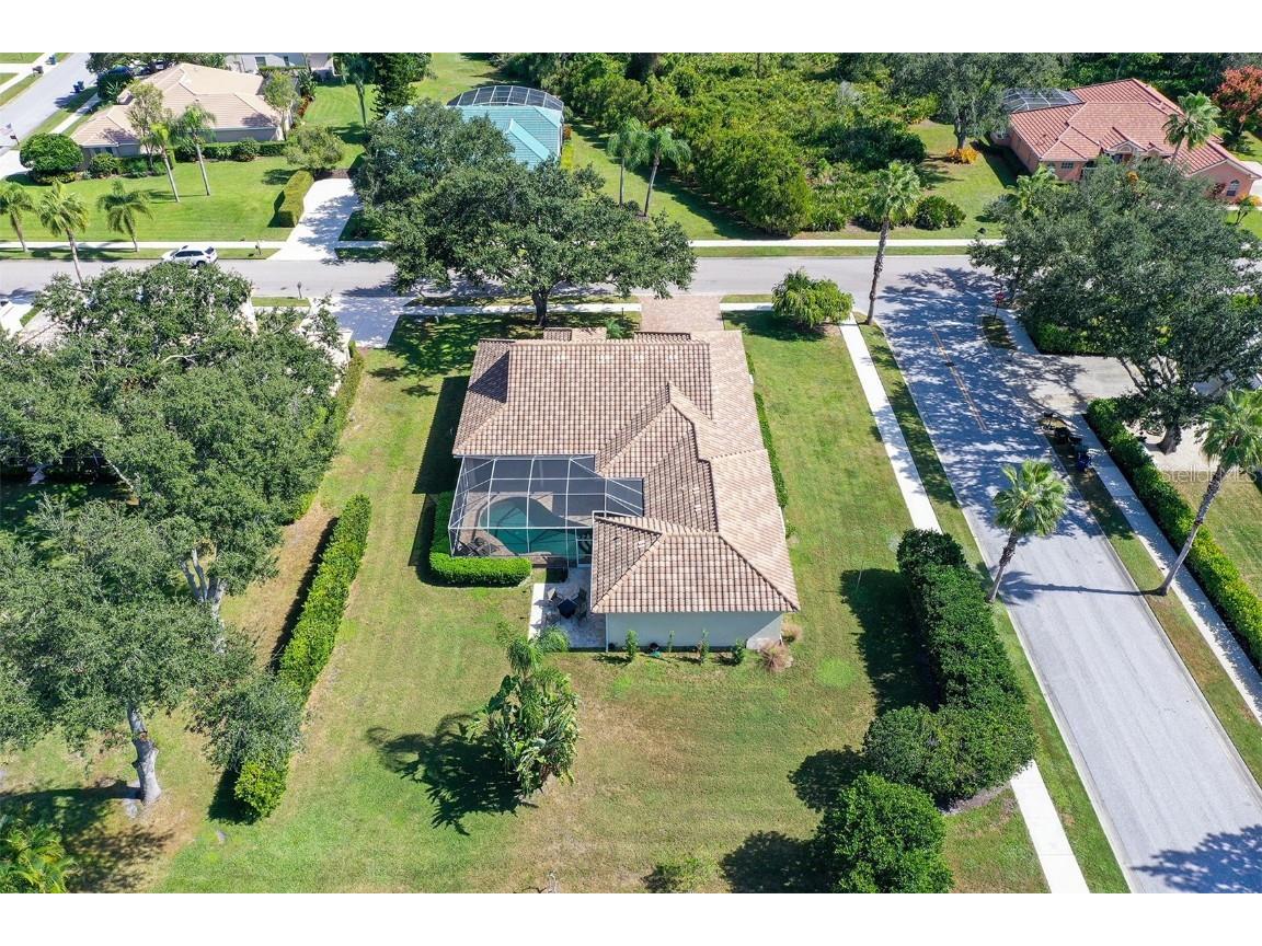 9011 Misty Creek Drive Sarasota FL 34241 A4669718 image55