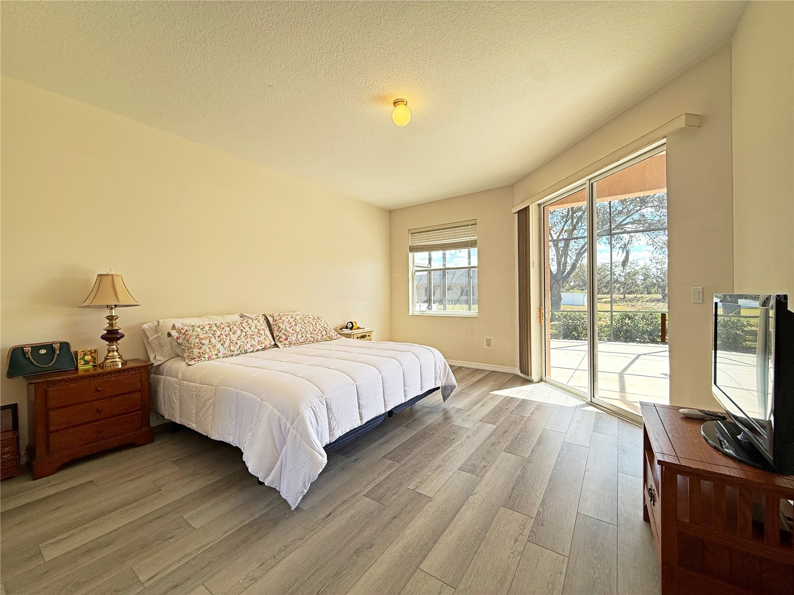 9011 Province Street Sarasota FL 34240 TB8486094 image10