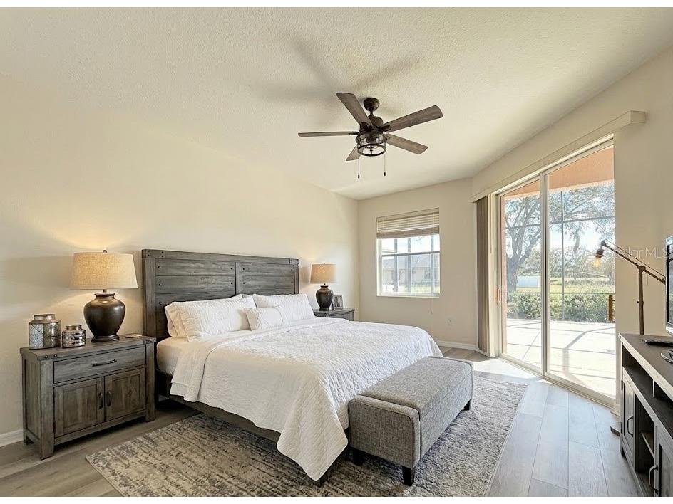 9011 Province Street Sarasota FL 34240 TB8486094 image11