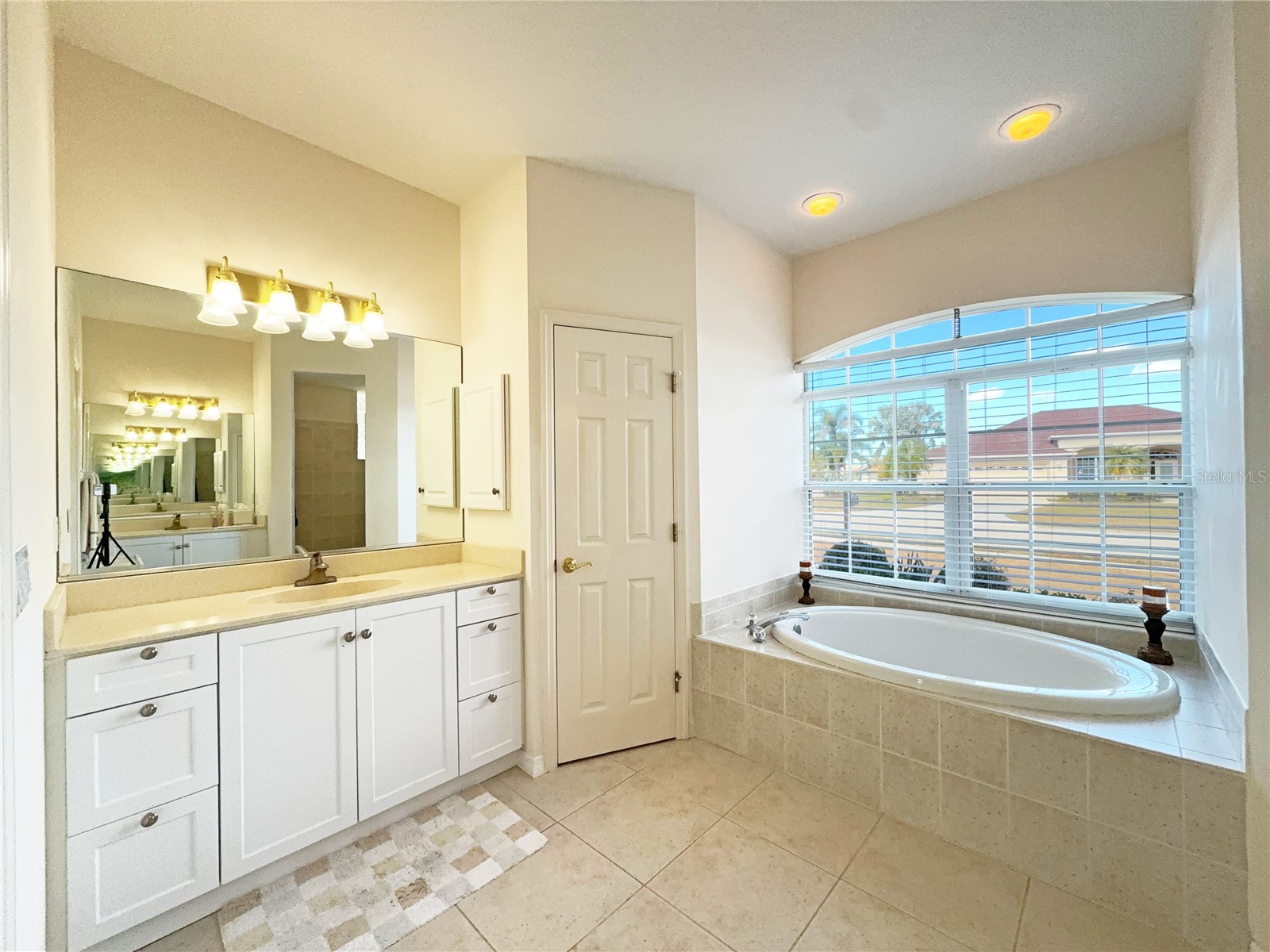 9011 Province Street Sarasota FL 34240 TB8486094 image14