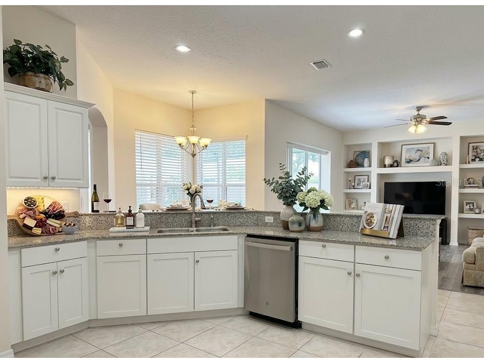 9011 Province Street Sarasota FL 34240 TB8486094 image19