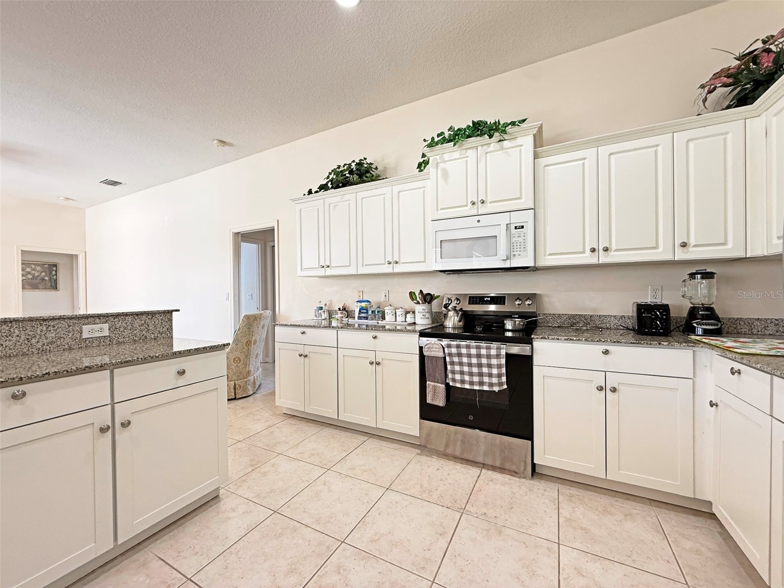 9011 Province Street Sarasota FL 34240 TB8486094 image20