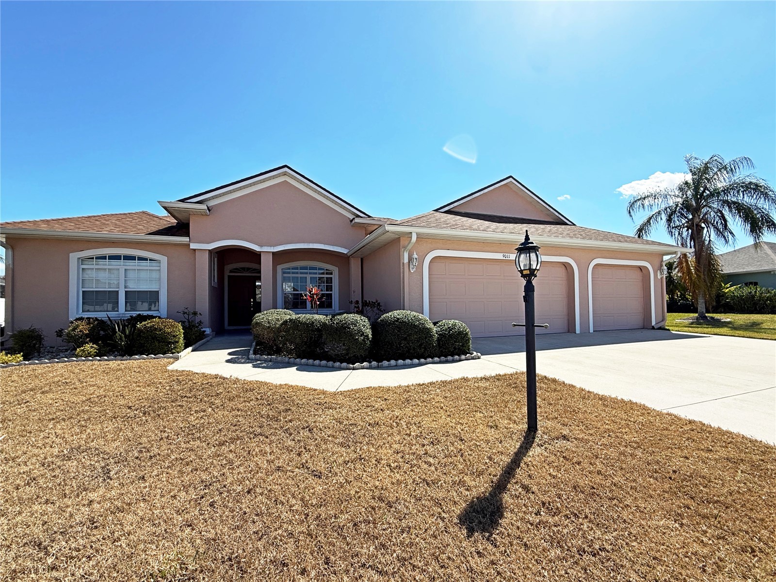 9011 Province Street Sarasota FL 34240 TB8486094 image3