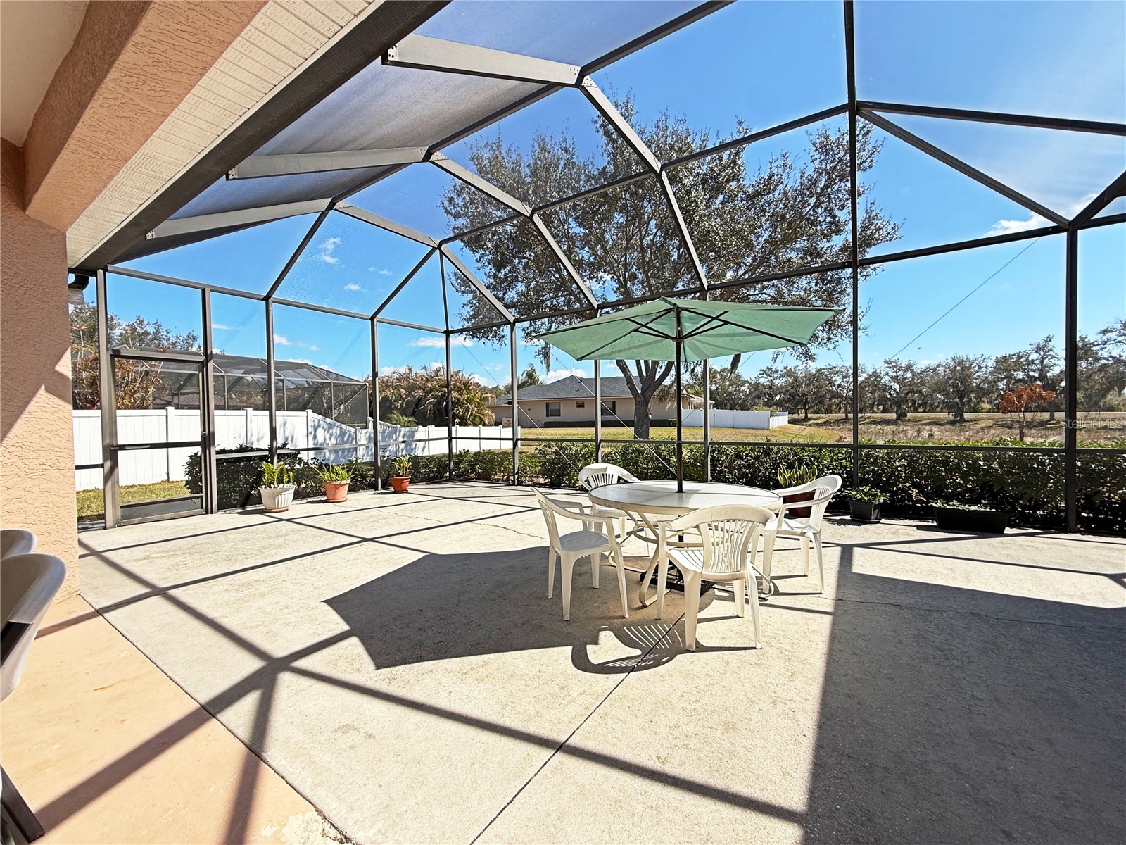 9011 Province Street Sarasota FL 34240 TB8486094 image38