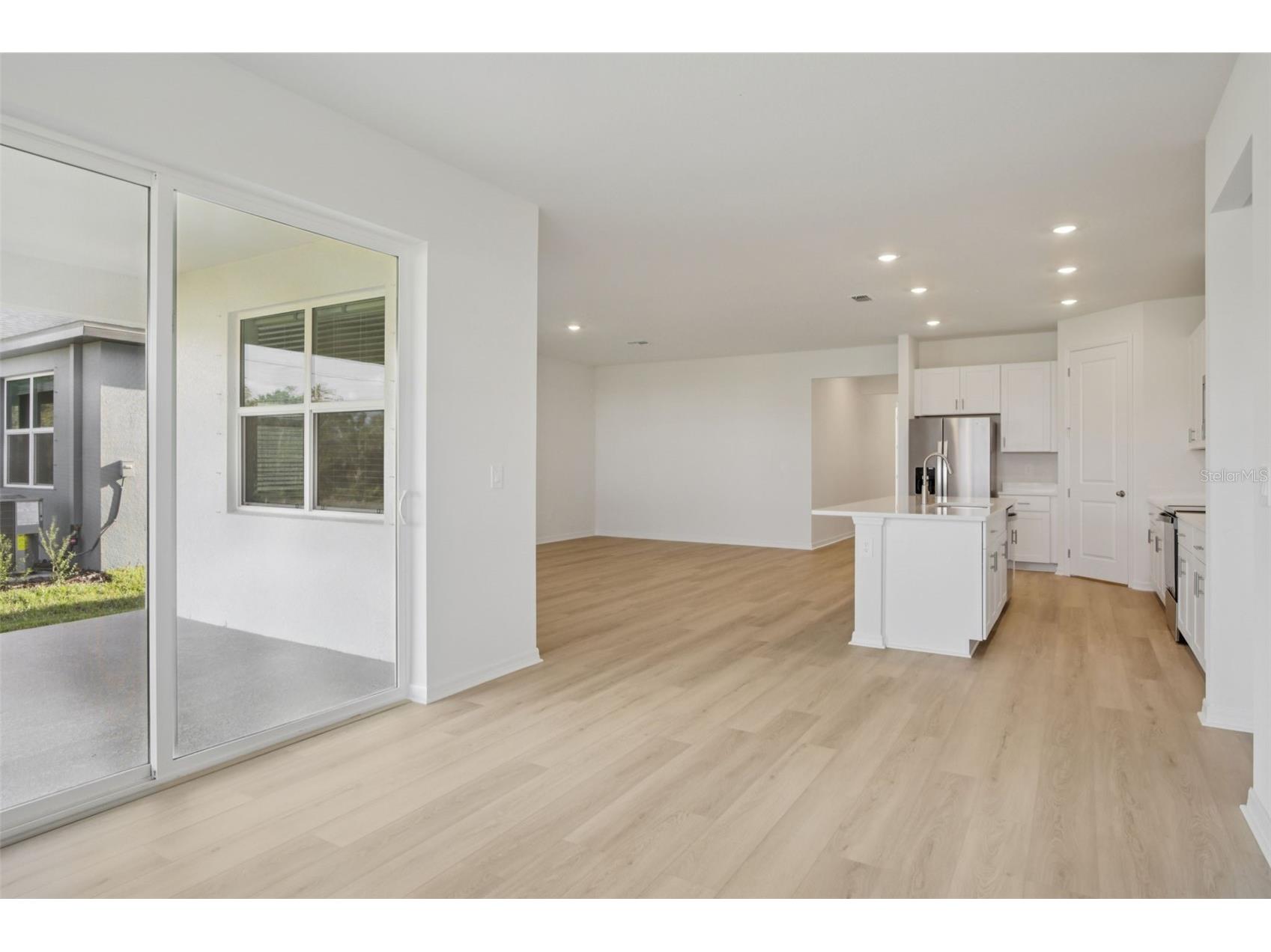 9012 Venetia Court Palmetto FL 34221 TB8474651 image11