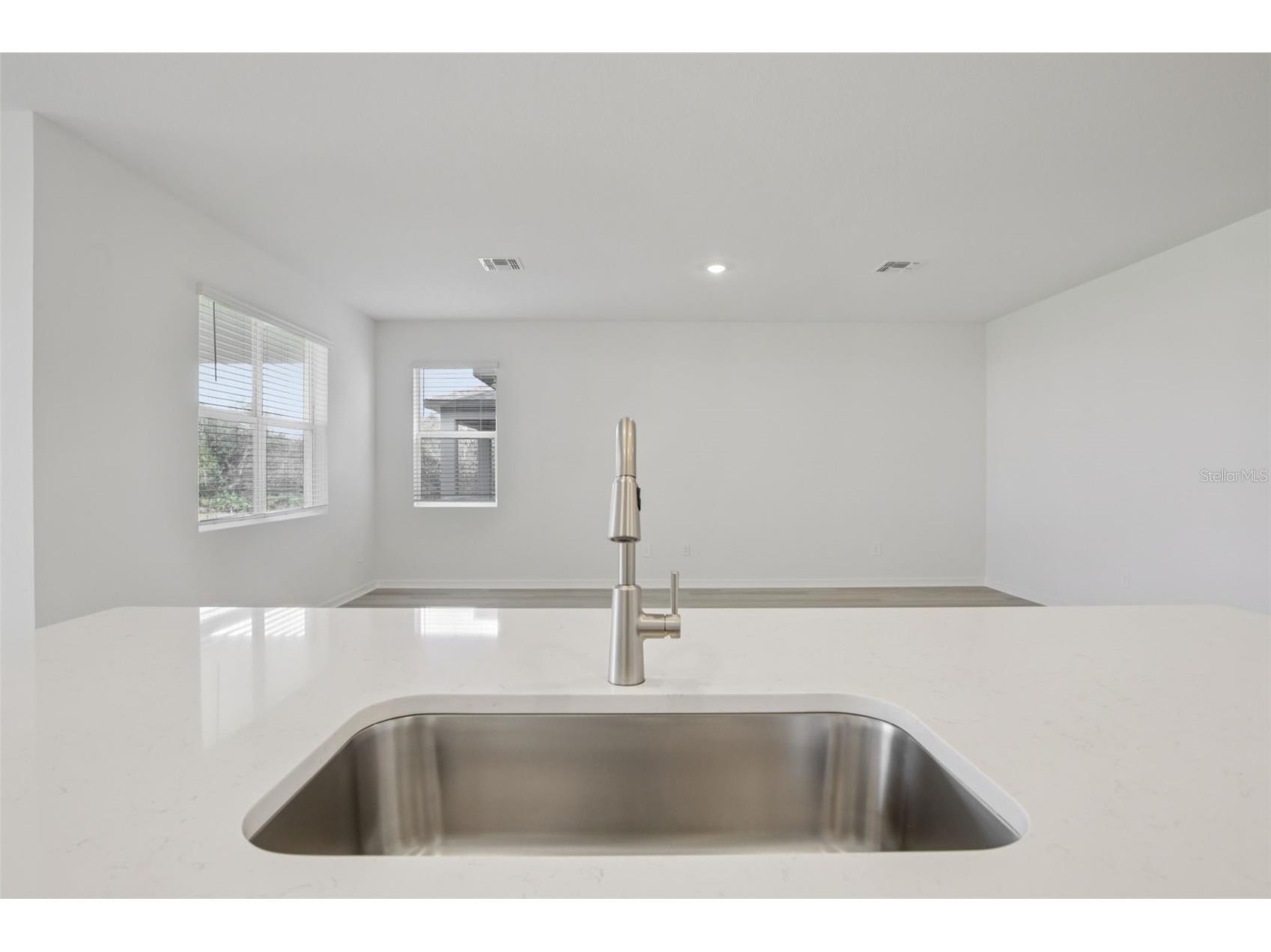 9012 Venetia Court Palmetto FL 34221 TB8474651 image12
