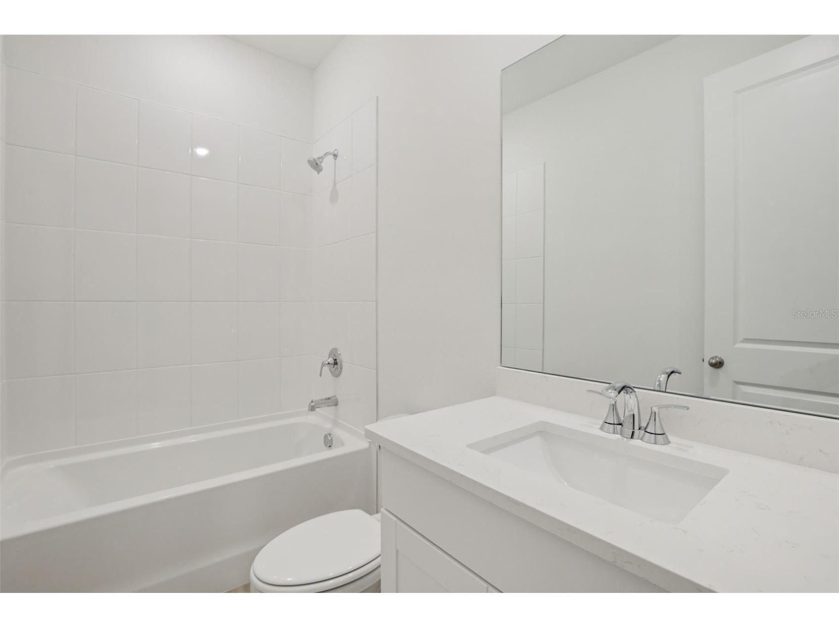 9012 Venetia Court Palmetto FL 34221 TB8474651 image26