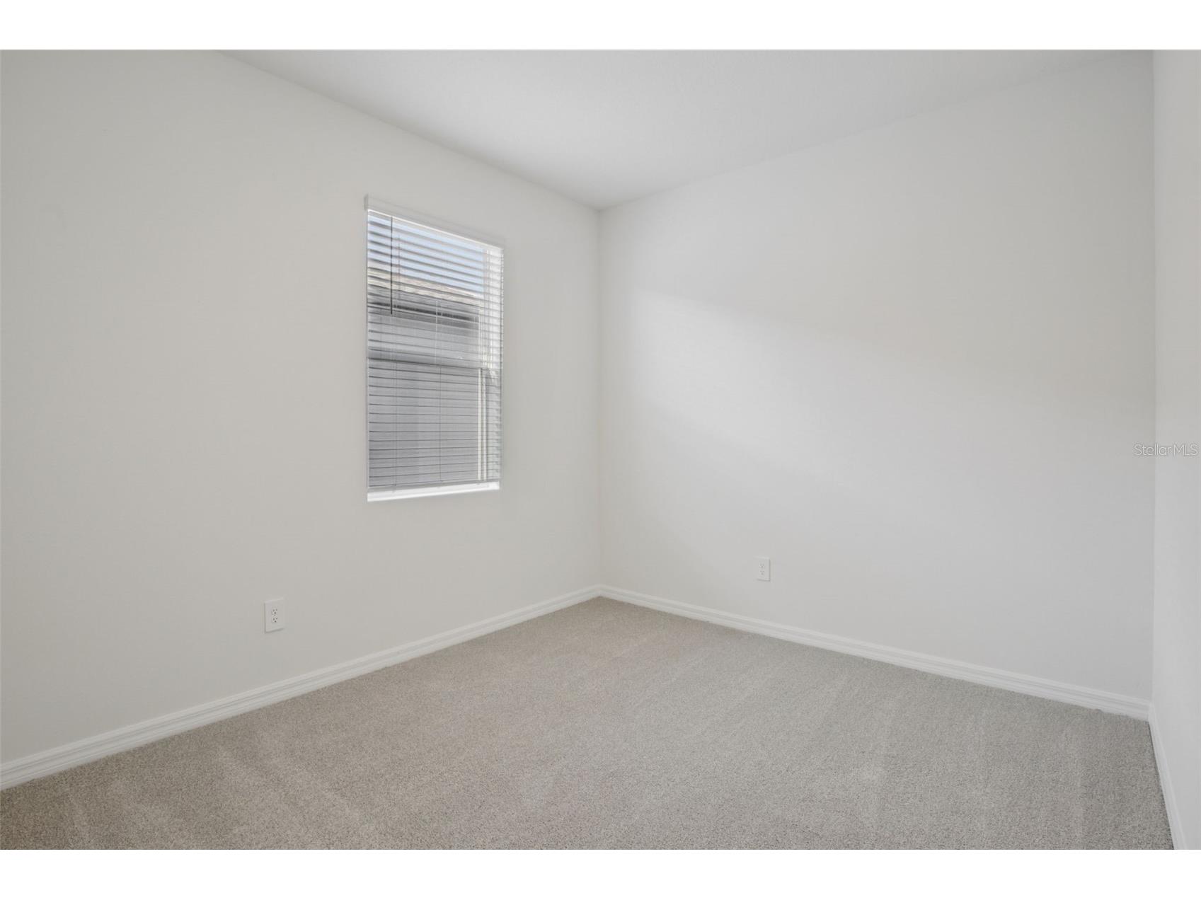 9012 Venetia Court Palmetto FL 34221 TB8474651 image27