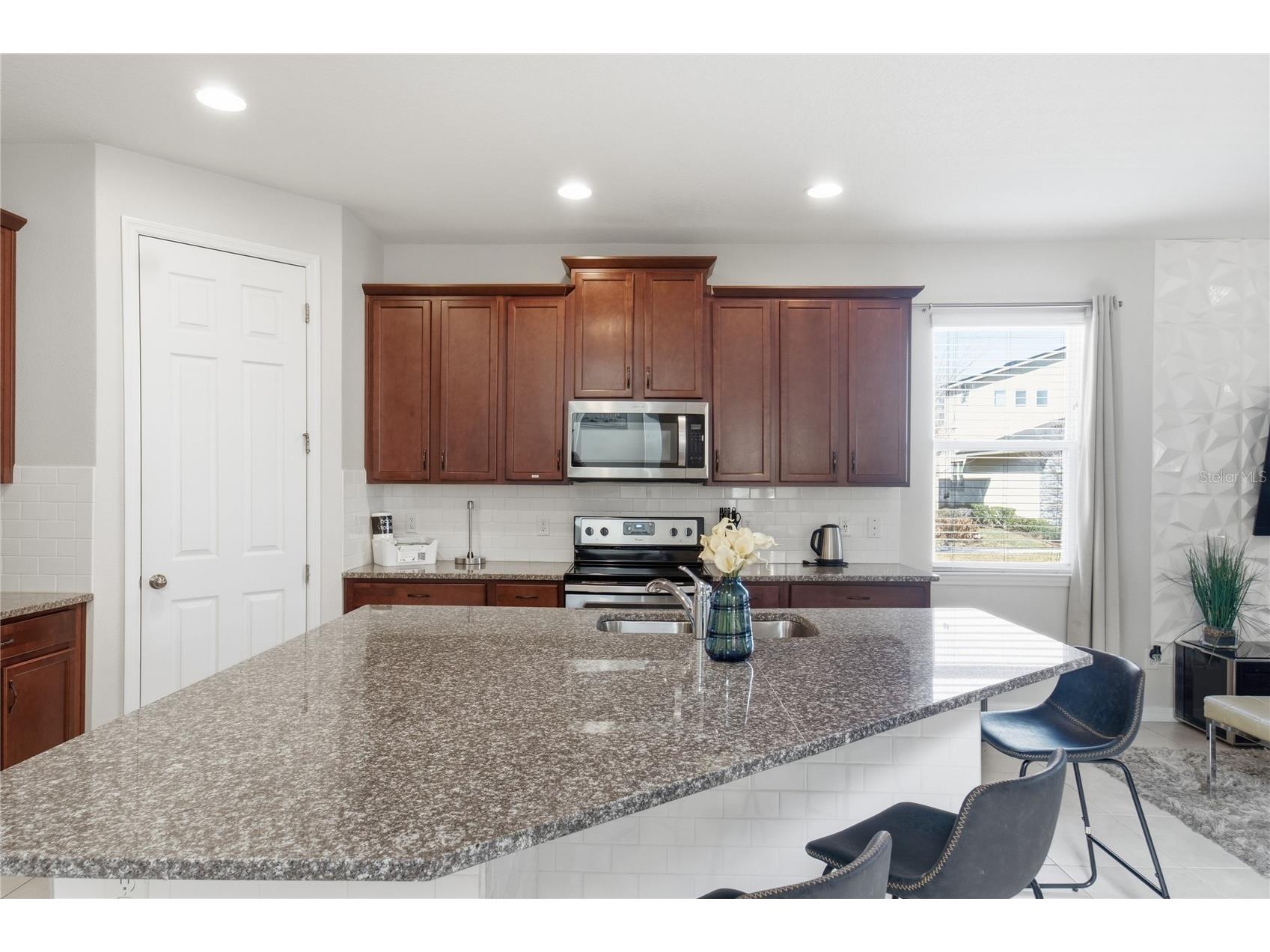 9013 Egret Mills Terrace Kissimmee FL 34747 O6385765 image10