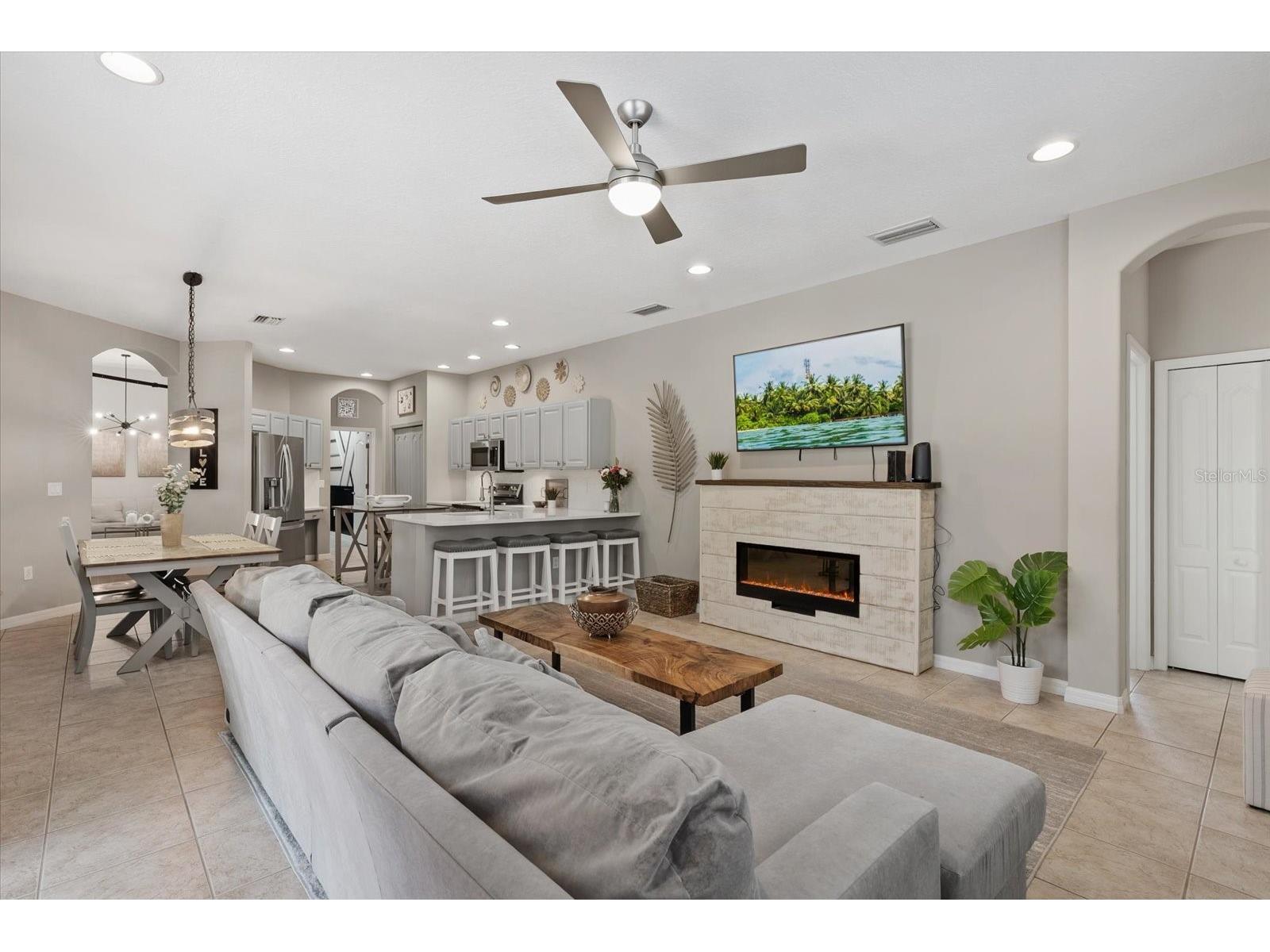 9013 Kingsbury Place Bradenton FL 34212 A4694427 image18