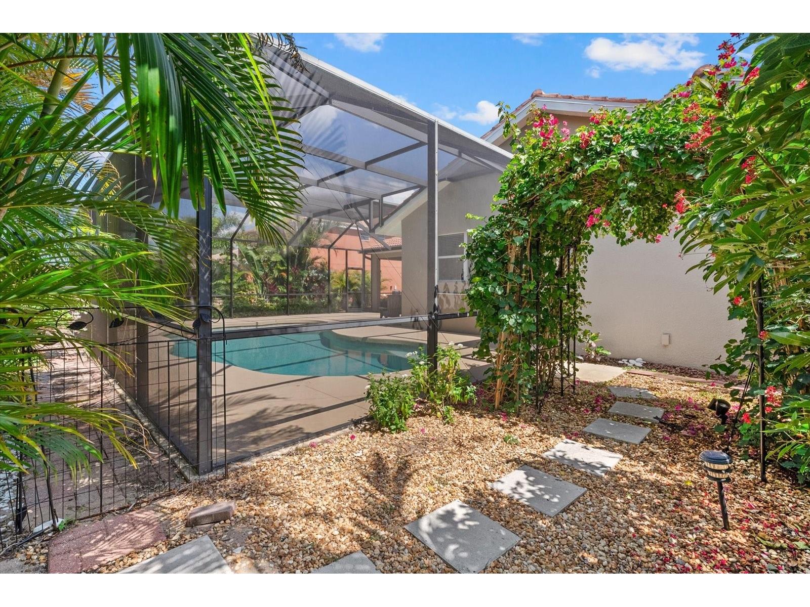 9013 Kingsbury Place Bradenton FL 34212 A4694427 image35