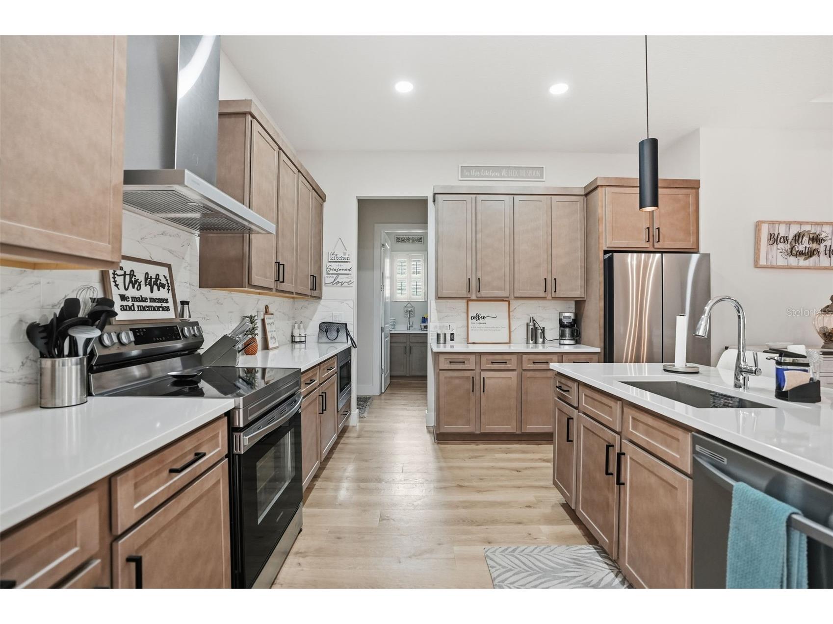 9013 Mississippi Run Brooksville FL 34613 TB8461725 image15