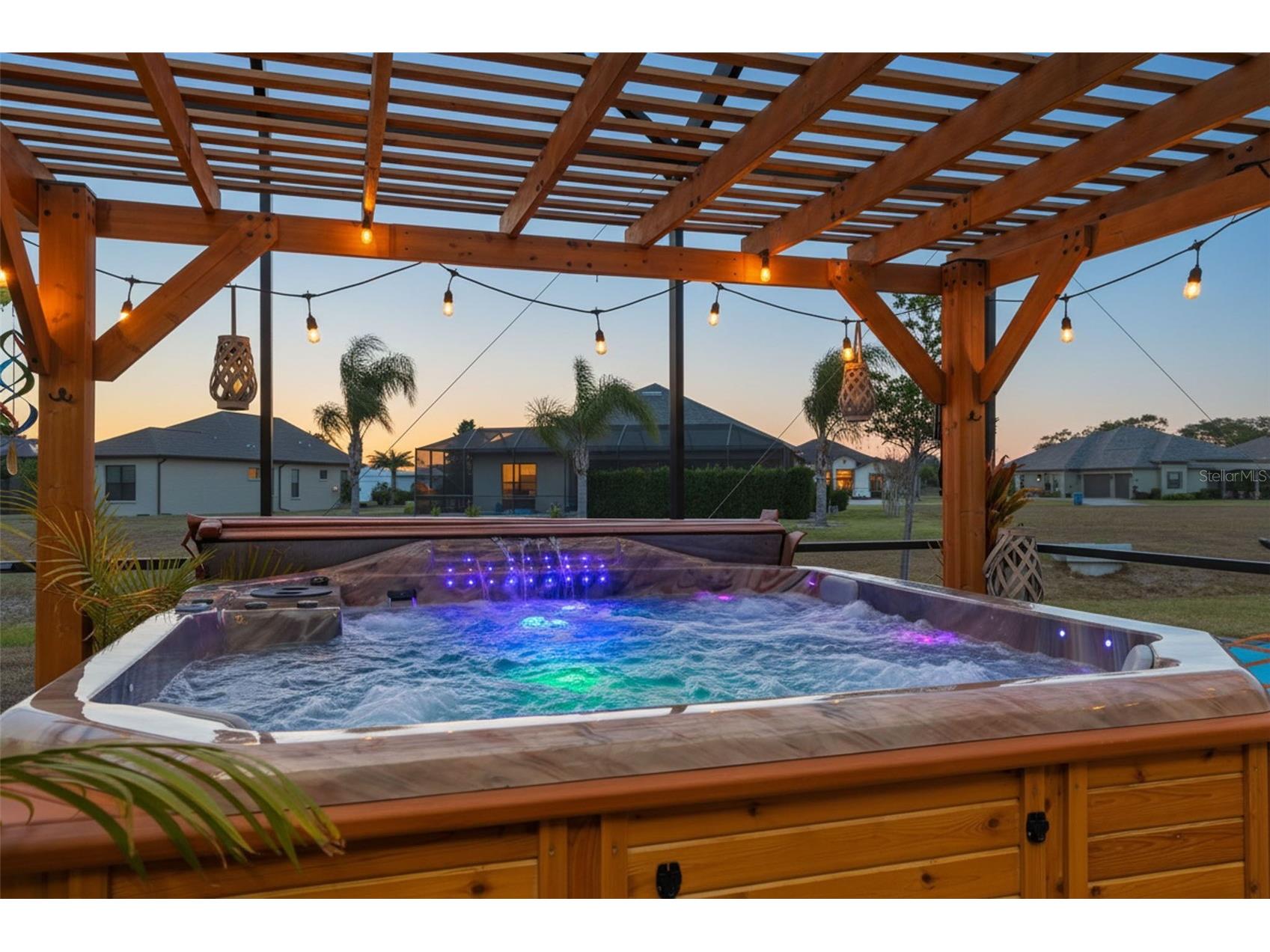 9013 Mississippi Run Weeki Wachee FL 34613 W7884479 image60