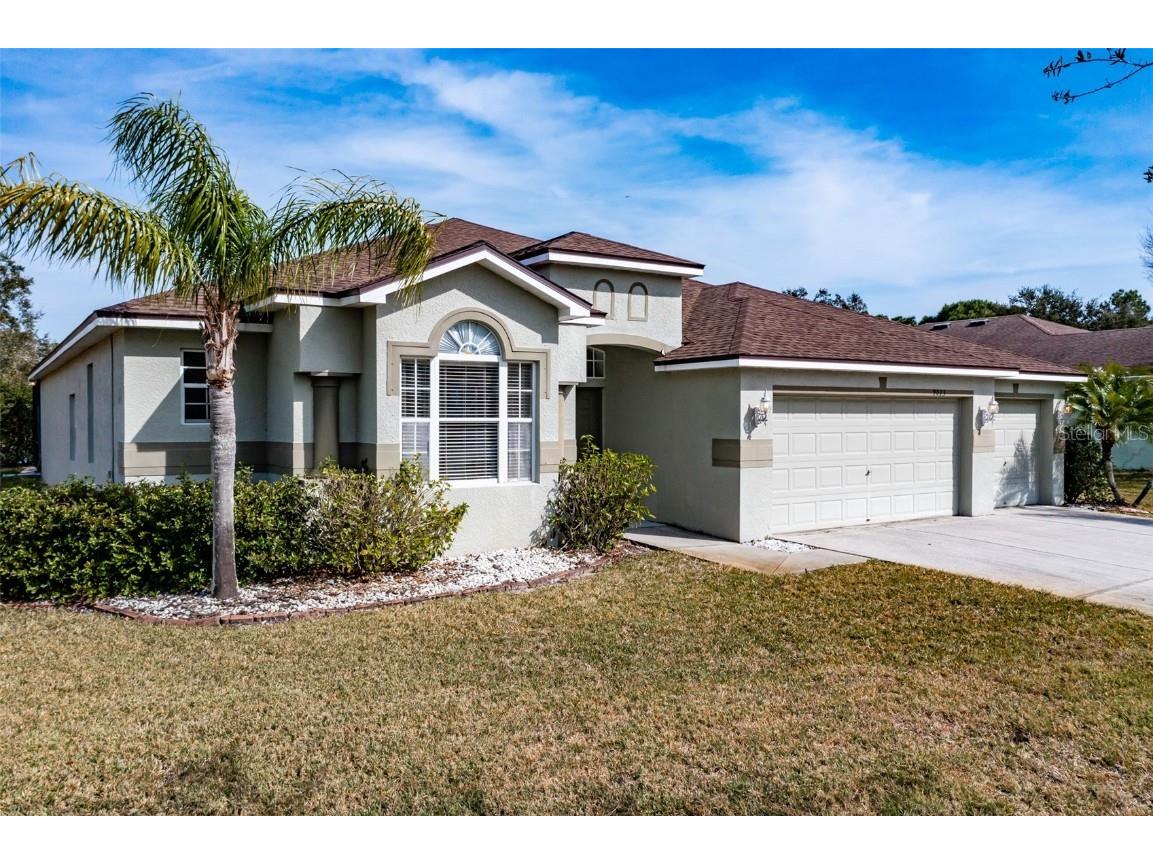 9013 N River Road Tampa FL 33635 U8182243 image1