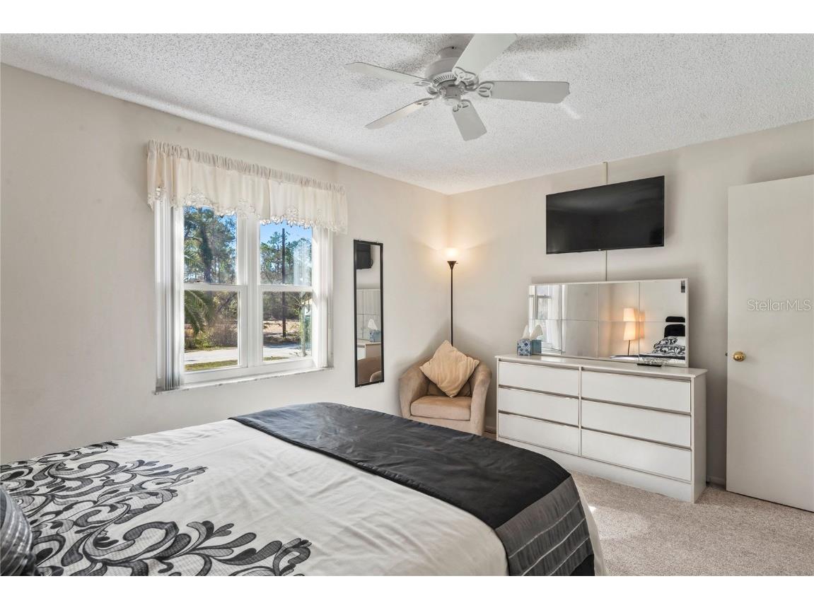 9013 Nakoma Way Weeki Wachee FL 34613 W7880742 image26