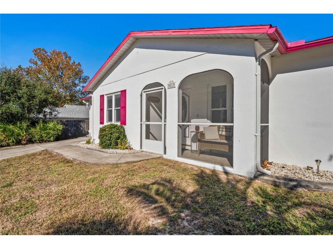 9013 Nakoma Way Weeki Wachee FL 34613 W7880742 image4