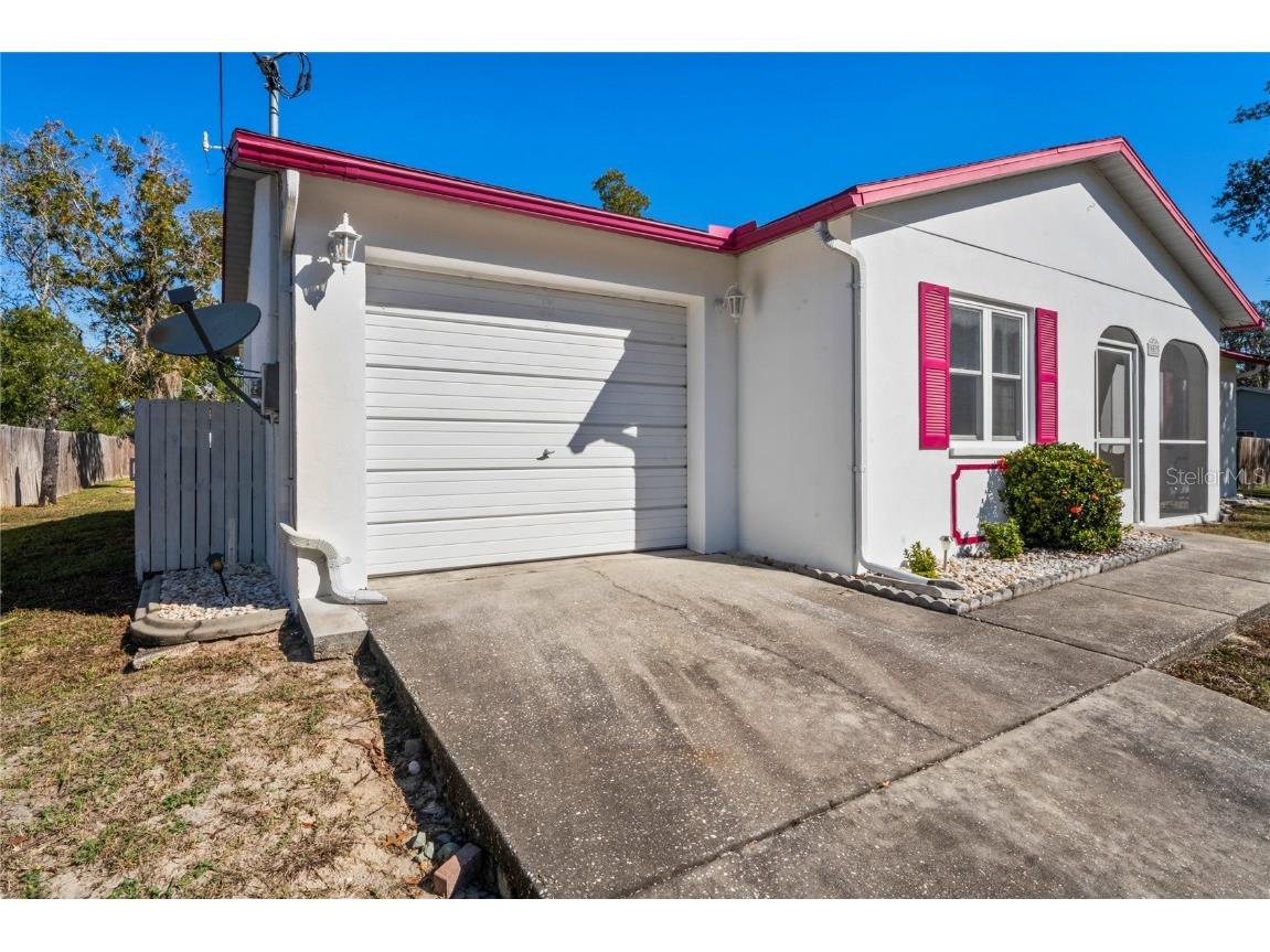 9013 Nakoma Way Weeki Wachee FL 34613 W7880742 image51