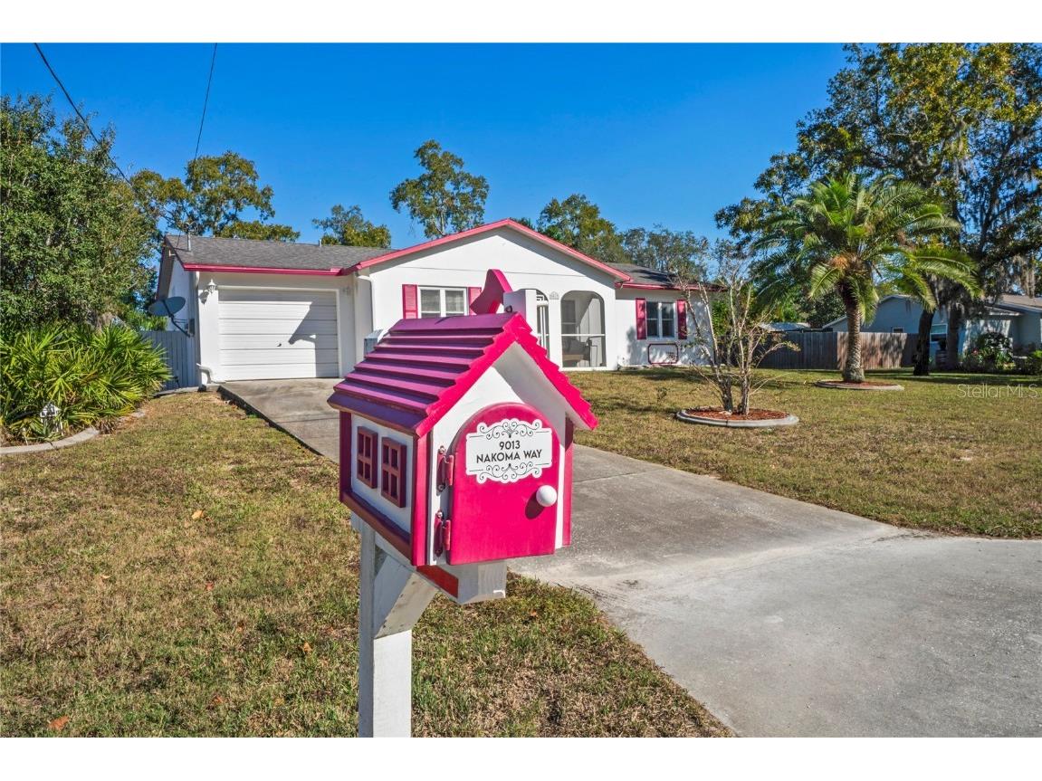 9013 Nakoma Way Weeki Wachee FL 34613 W7880742 image57