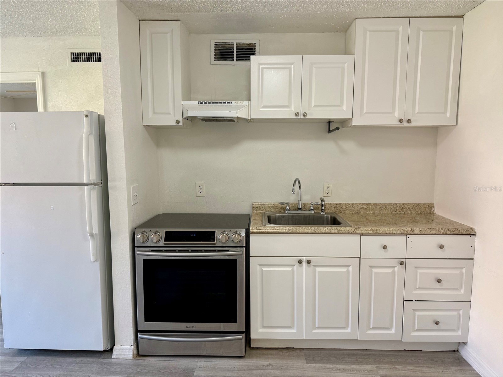 9013 Westchester Circle #32 Tampa FL 33604 TB8498998 image8