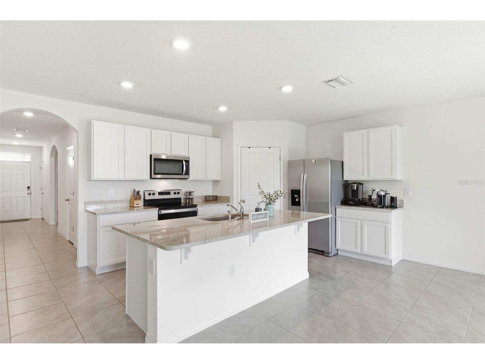 9014 Forge Breeze Loop Wesley Chapel FL 33545 W7886204 image25