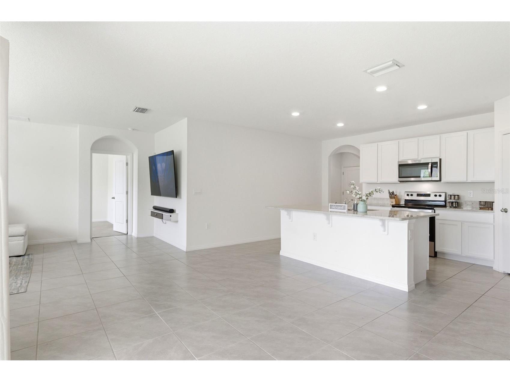 9014 Forge Breeze Loop Wesley Chapel FL 33545 W7886204 image31