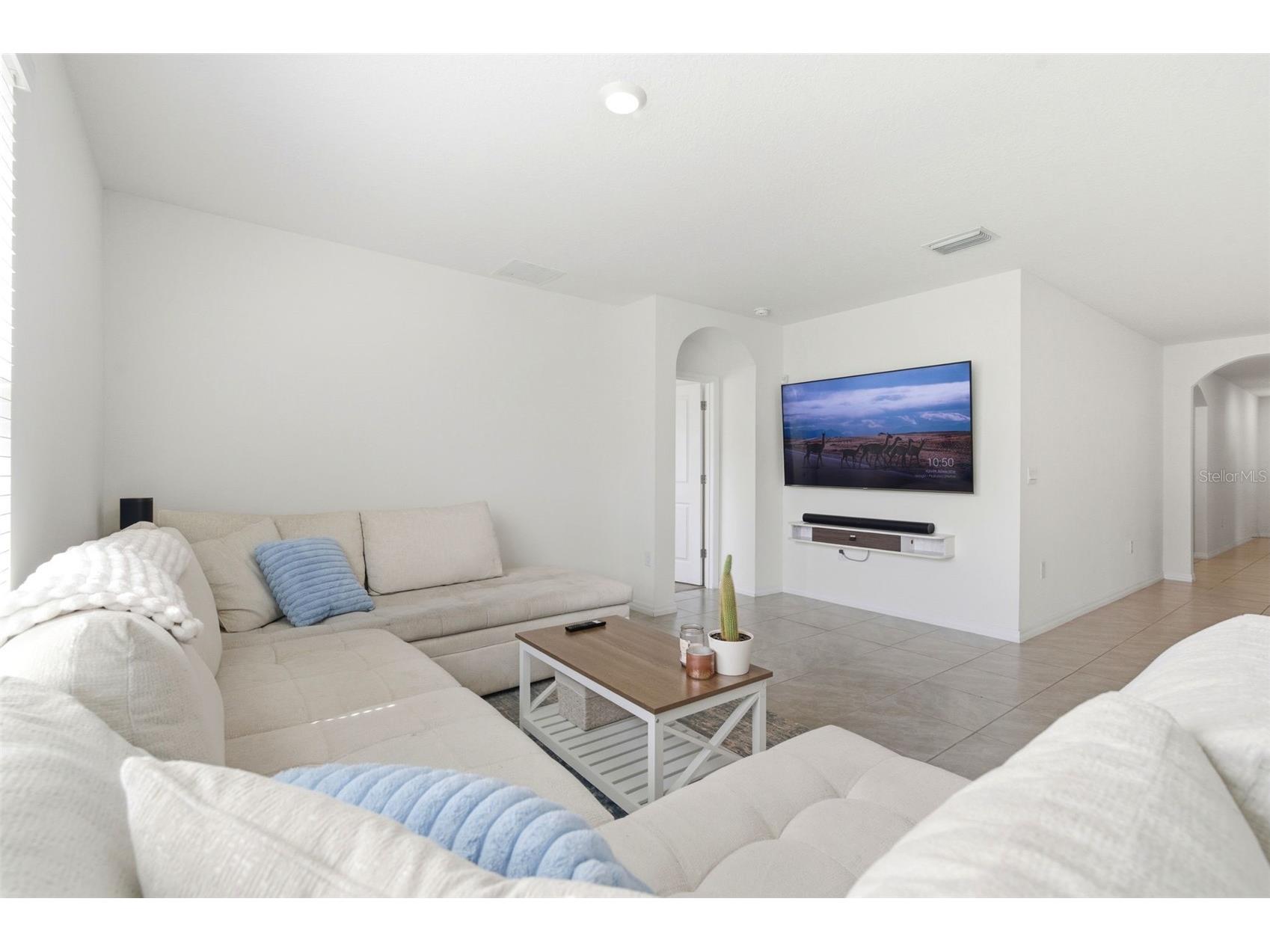 9014 Forge Breeze Loop Wesley Chapel FL 33545 W7886204 image33