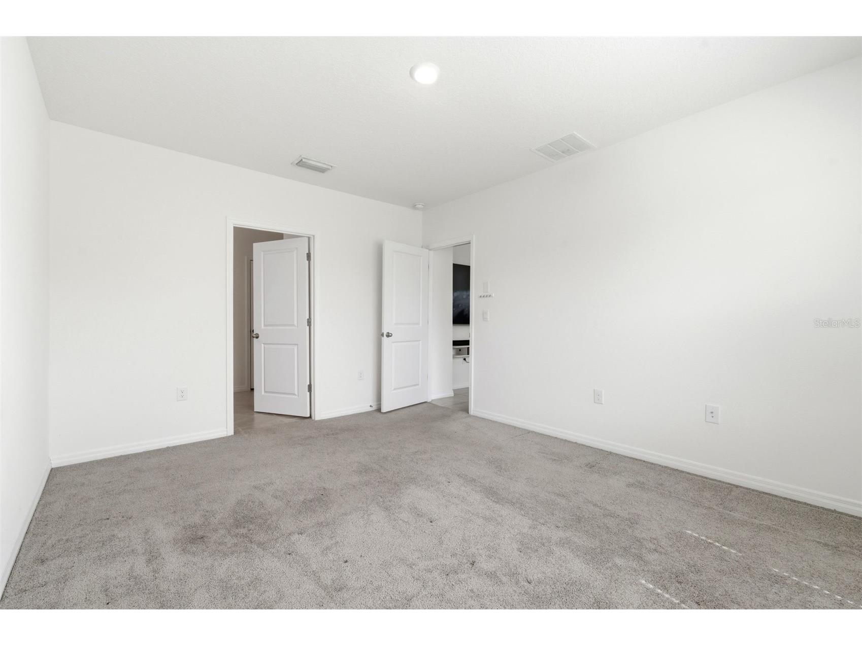 9014 Forge Breeze Loop Wesley Chapel FL 33545 W7886204 image38