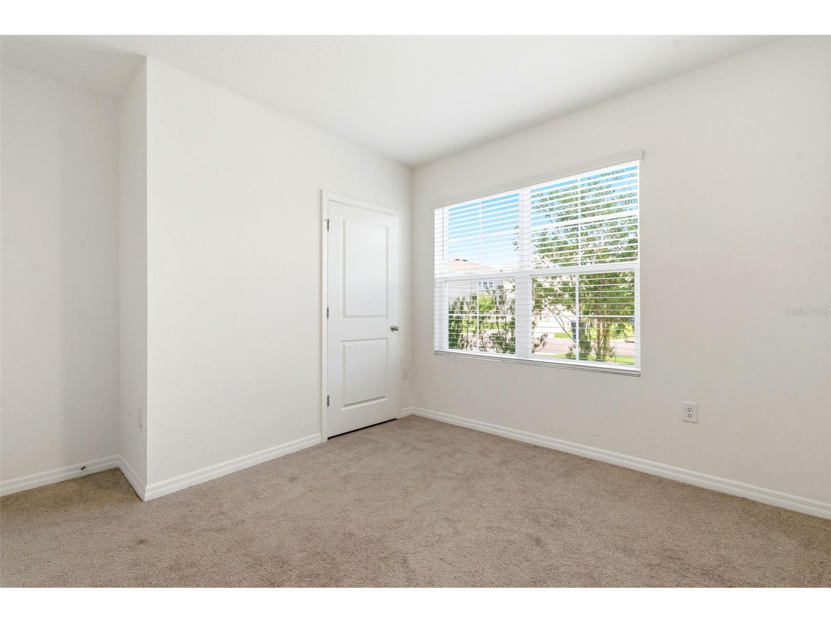 9014 Forge Breeze Loop Wesley Chapel FL 33545 W7886204 image9
