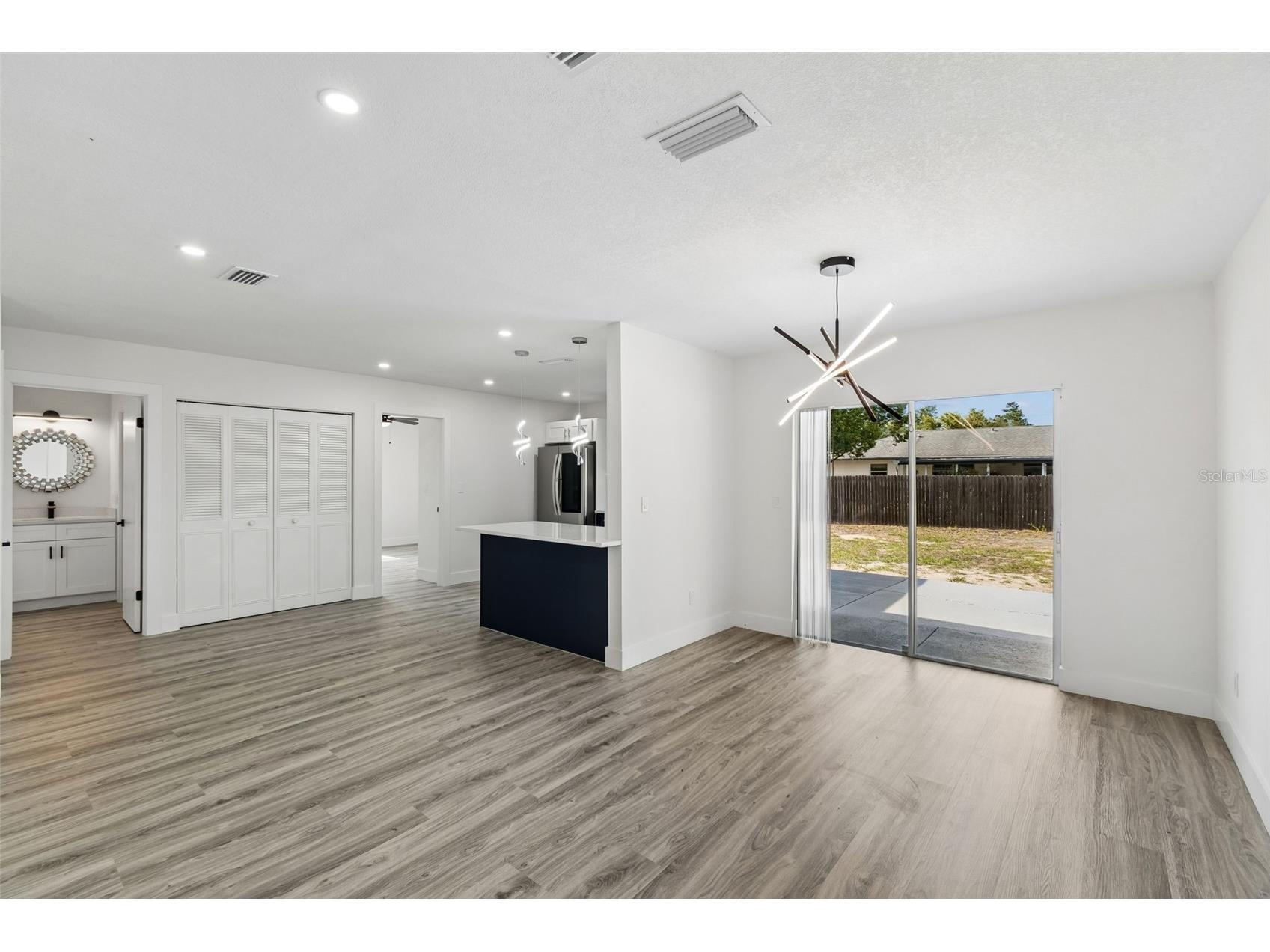 9015 Forest Oaks Boulevard Spring Hill FL 34606 TB8506126 image18