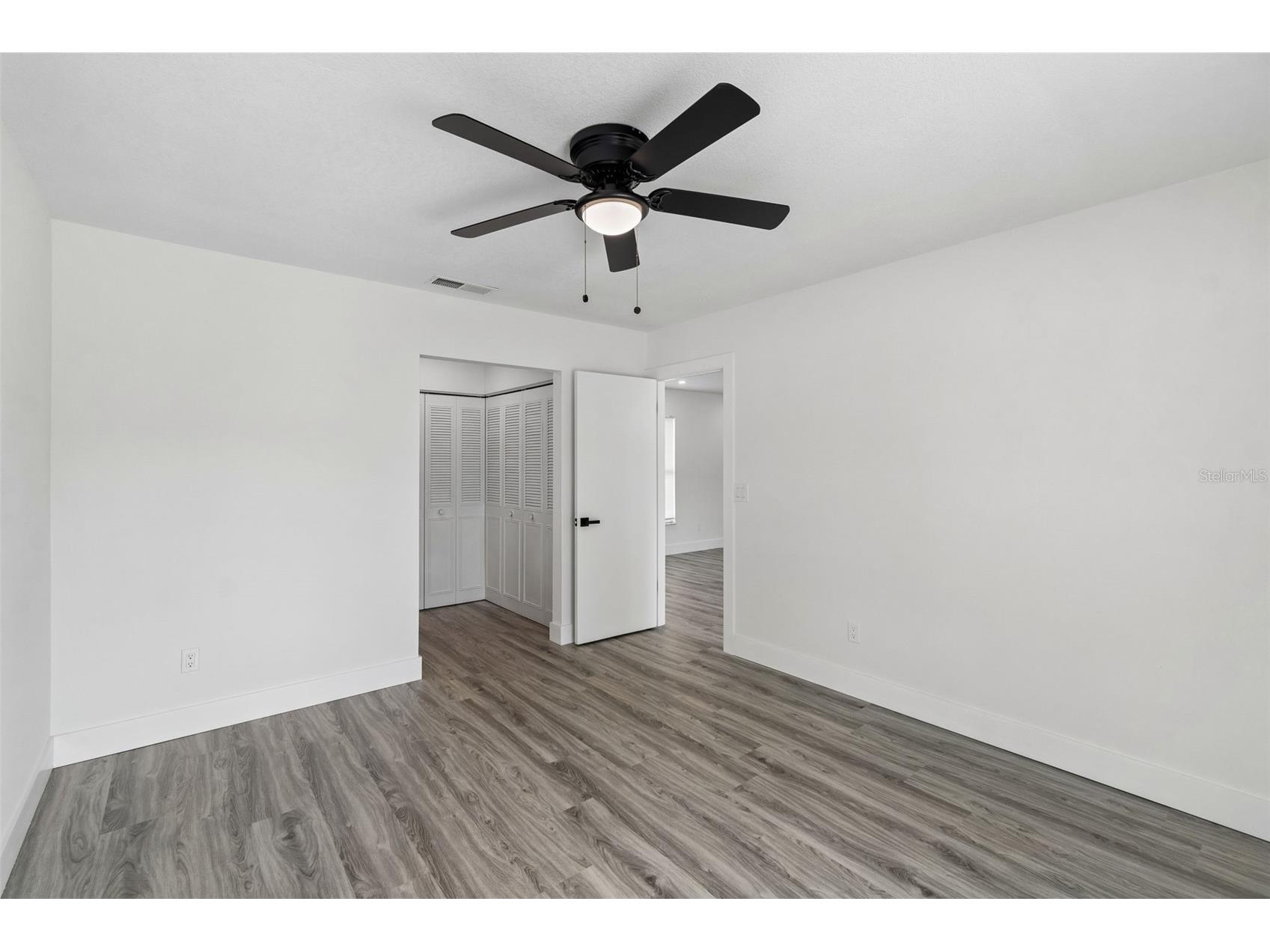9015 Forest Oaks Boulevard Spring Hill FL 34606 TB8506126 image24