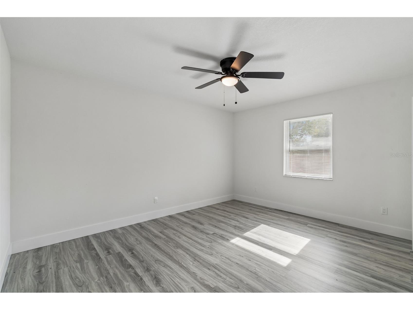 9015 Forest Oaks Boulevard Spring Hill FL 34606 TB8506126 image45
